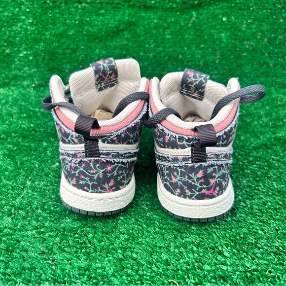 Floral Kids Sneakers with Black and Pink Accents - Picture 4 of 9